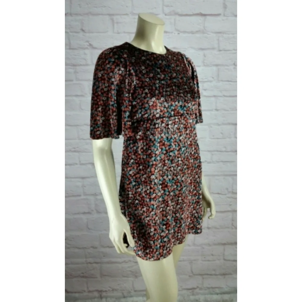 ZARA // short bell sleeve floral velvet mini dress